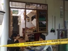 Ledakan Aneh Terjadi di Sebuah Rumah di Depok, Perabot Berantakan