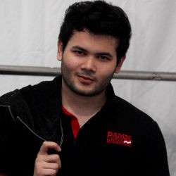 Ridho Rhoma & Bayang-bayang Sang Ayah