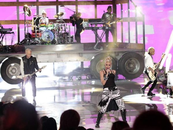 Aksi Comeback No Doubt