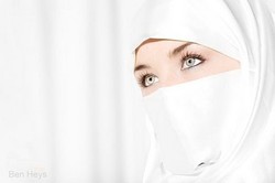 Muslimah, Perhatikan Pakaianmu (II)