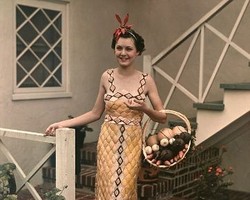 Wow, Gaun dari Kulit Jeruk Bali Ini Dibuat Tahun 1939