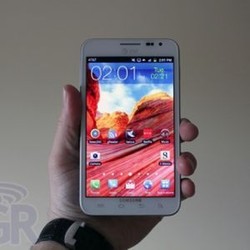 Galaxy Note II Usung Layar 5,5 Inch