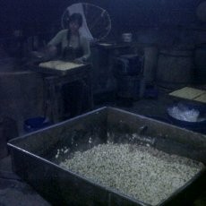 Hari Ini, Produsen Tahu di Cibuntu Habiskan Stok Kedelai
