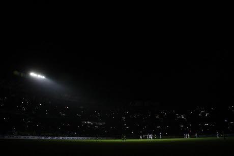 Lampu Stadion Padam, PT LPIS Minta Maaf