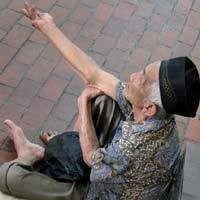 MUI Imbau Warga Beri Sedekah ke Lembaga Zakat, Bukan ke Pengemis Musiman