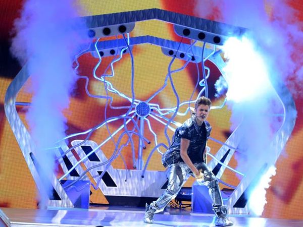 Penampilan Justin Bieber di Teen Choice Awards