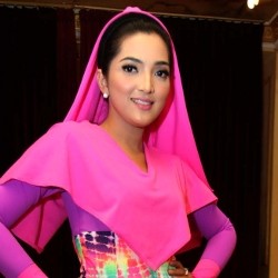 Tempe dan Sambal Menu Wajib Anang Saat Sahur