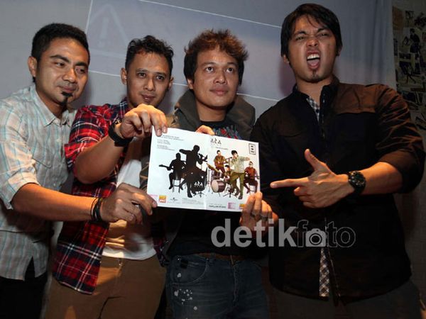Ada Band Luncurkan Komik