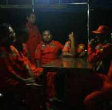 Pencarian Kapal Imigran Gelap Karam di Perairan Sumenep Ditunda