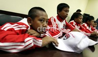 Sebelum bertolak ke Korsel, tim SSB ISA Indonesia, melakukan ziarah ke TMP Kalibata, Jakarta, yang kemudian meminta restu pengurus PSSI di Senayan.