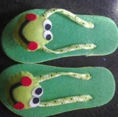 Sandal Boneka Handmade yang Unik
