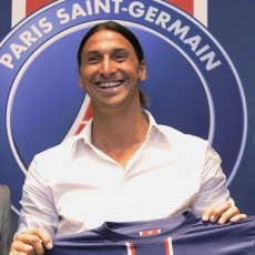Ibra Bisa Segera Debut Bersama PSG