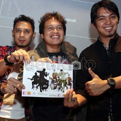 Ada Band Siap Rilis Komik