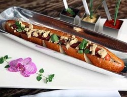 Yummy! Hot Dog Istimewa Seharga Rp 21 Juta