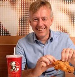 KFC Degree, Program Studi Bisnis Untuk Karyawan KFC Inggris