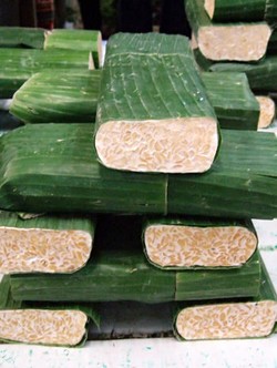 Tempe Tak Selalu Dari Kedelai, Ada Jenis-Jenis Tempe Lain!