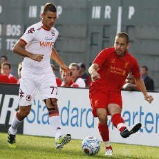 Roma Taklukkan Liverpool 2-1