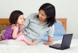 Ibu Pengaruhi Proses Seksualisasi Anak Perempuannya