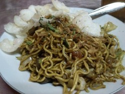 Waduuh.. Enake Bakmi Jawa Pak Haji Minto!