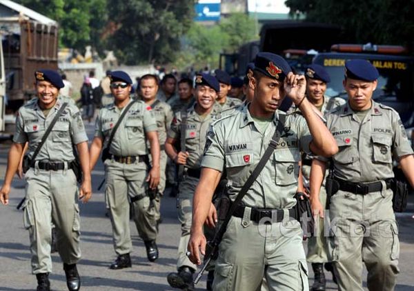 Polisi Redam Aksi Blokir Tol Jatibening