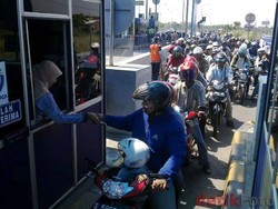 Kena Tarif Rp 4.000, Motor Boleh Lewat Tol Atas Laut di Bali