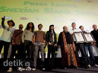 Slank Luncurkan Album Baru Lewat HP