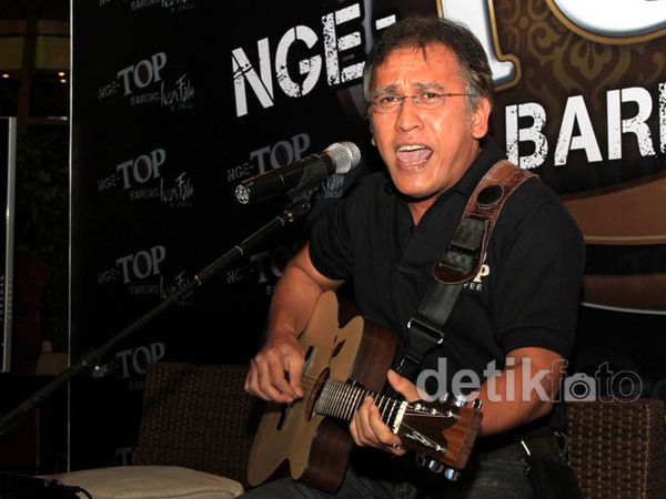 Iwan Fals Si Penggemar Kopi