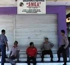 Curiga Uangnya Raib, Puluhan Nasabah Geruduk KPRI SMEA