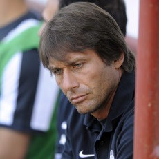 Juve Jamin Posisi Conte