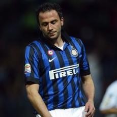 Inter Tak Sertakan Cesar dan Pazzini di Liga Europa