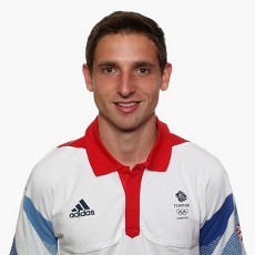 Ada Kesalahan, Pesepakbola Wales pun Jadi Orang Inggris