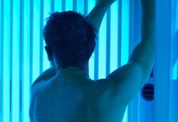 Demi Kulit Coklat, Orang-orang Ini Jadi Korban Tanning