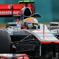 McLaren Mendominasi, Hamilton Tercepat