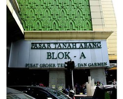 Ketika Desainer, Penikmat Fashion & Wirausahawan Tersedot Magnet Tanah Abang