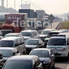 Pemerintah Kaji Opsi Pemindahan Terminal Bayangan di Tol Jatibening