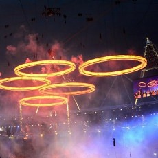 Lewat Isles of Wonder, Olimpiade 2012 Dibuka