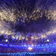 Paul McCartney Nyanyikan Hey Jude, Olimpiade Dimulai!