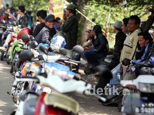 Terminal Bayangan di Tol Jati Bening Kembali Dibuka