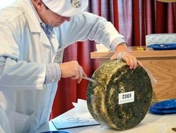 Blue Cheese Jerman Raih International Cheese Awards 2012