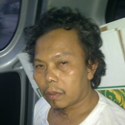 Ustad Jaya Pernah Mencoba Menyuap untuk Buat KTP di Kuningan Jabar