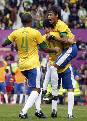 Bekuk Belarusia, Brasil Lolos ke Perempatfinal