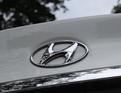 Hyundai Tarik 200.000 Unit Santa Fe dan Sonata
