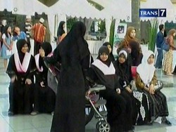 Ditentang Banyak Wanita, Klub Poligami Makin Eksis