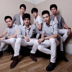 Boyband Motion Tak Ingin Sekadar Jual Tampang