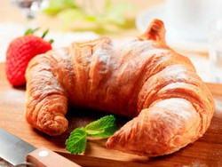 Nikmati Chrurros, Croissant dan Donat Hangat Dengan Diskon sampai 55 %