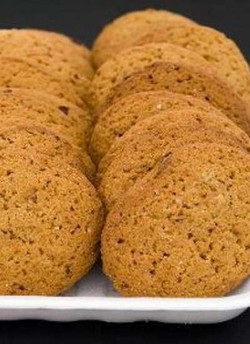 Terpaksa Berbuka Puasa Di Jalan? Pilih Makanan Praktis Ini!