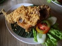 Sedapnya Gurame Bakar yang Bikin Keringet Bercucuran