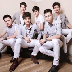Cowok-cowok Ganteng di Boyband Motion