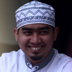 Solmed Si Ustad Selebriti