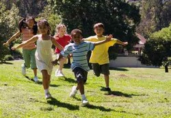 Main di Luar Rumah Bikin Anak Fit